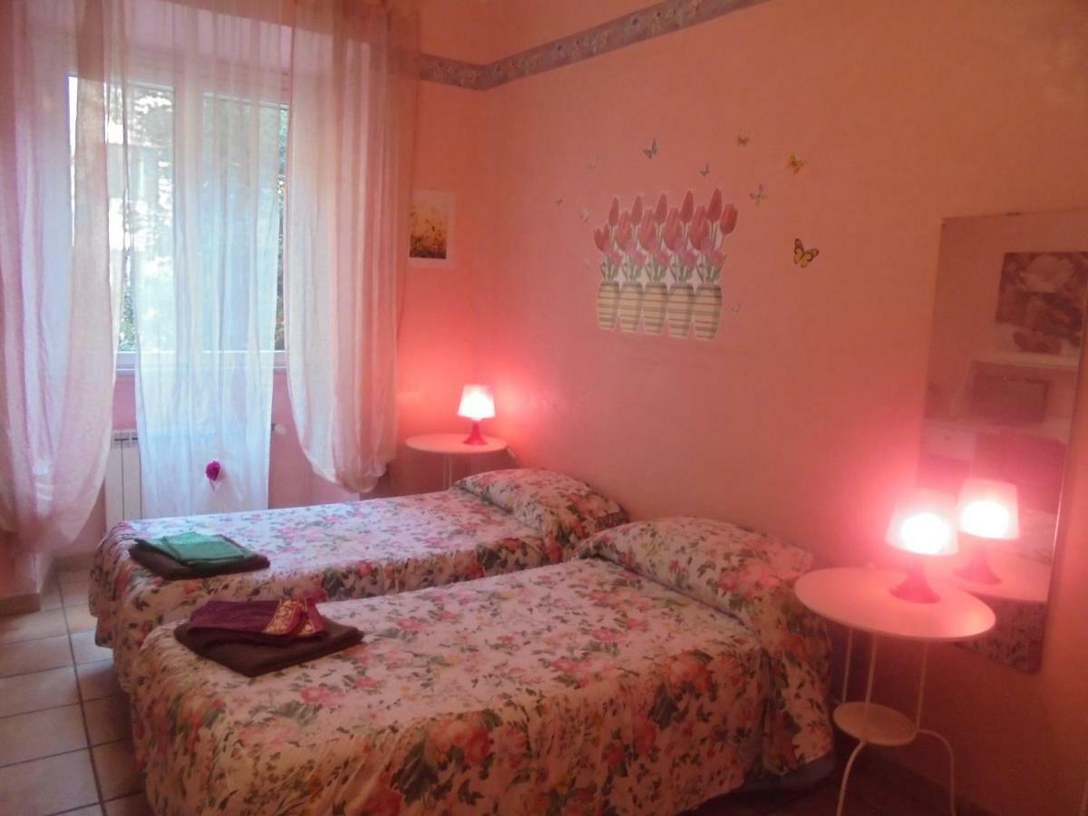 Max House Alojamento de Acomodação e Pequeno-almoço Roma